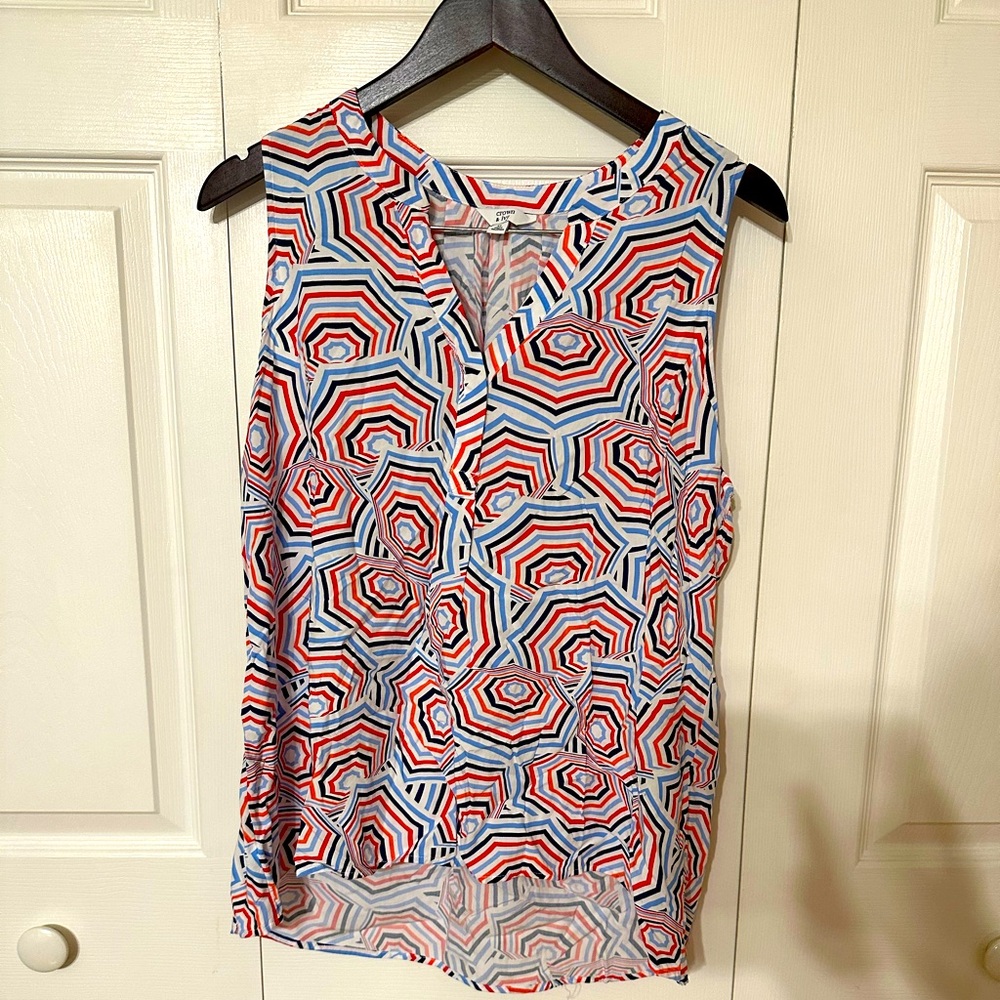 Crown & Ivy top size xl